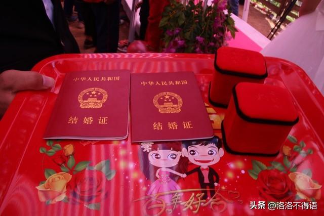 二婚六年恩爱难继？40岁表姐面临婚姻危机